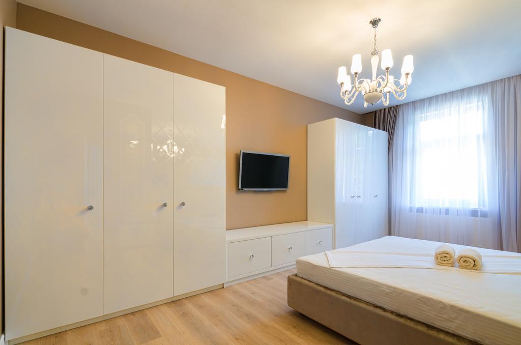 Royal Art-Deco Apartment Lviv Dış mekan fotoğraf